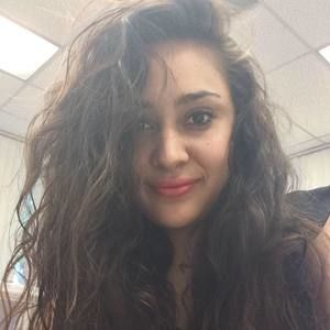 Meet your Posher, Evelyn